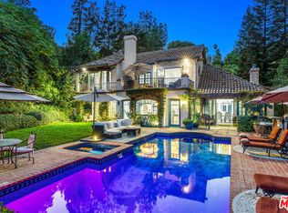 15960 Valley Meadow Pl, Encino, CA 91436