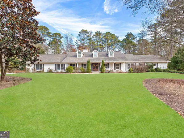 90 Pinegate Rd, Peachtree City, GA 30269