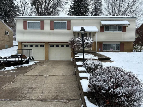 20 Falkirk Dr, Pittsburgh, PA 15235