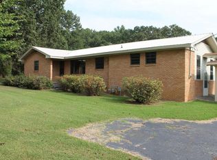 3928 Highway 15 N, Louisville, MS 39339