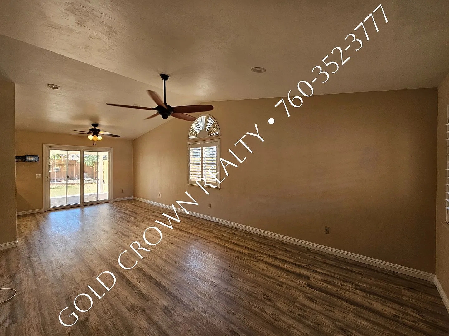3 bedroom 2 bath home for Rent in El Centro — Photo 3