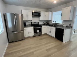 10305 Andretti Ave SW, Albuquerque, NM 87121