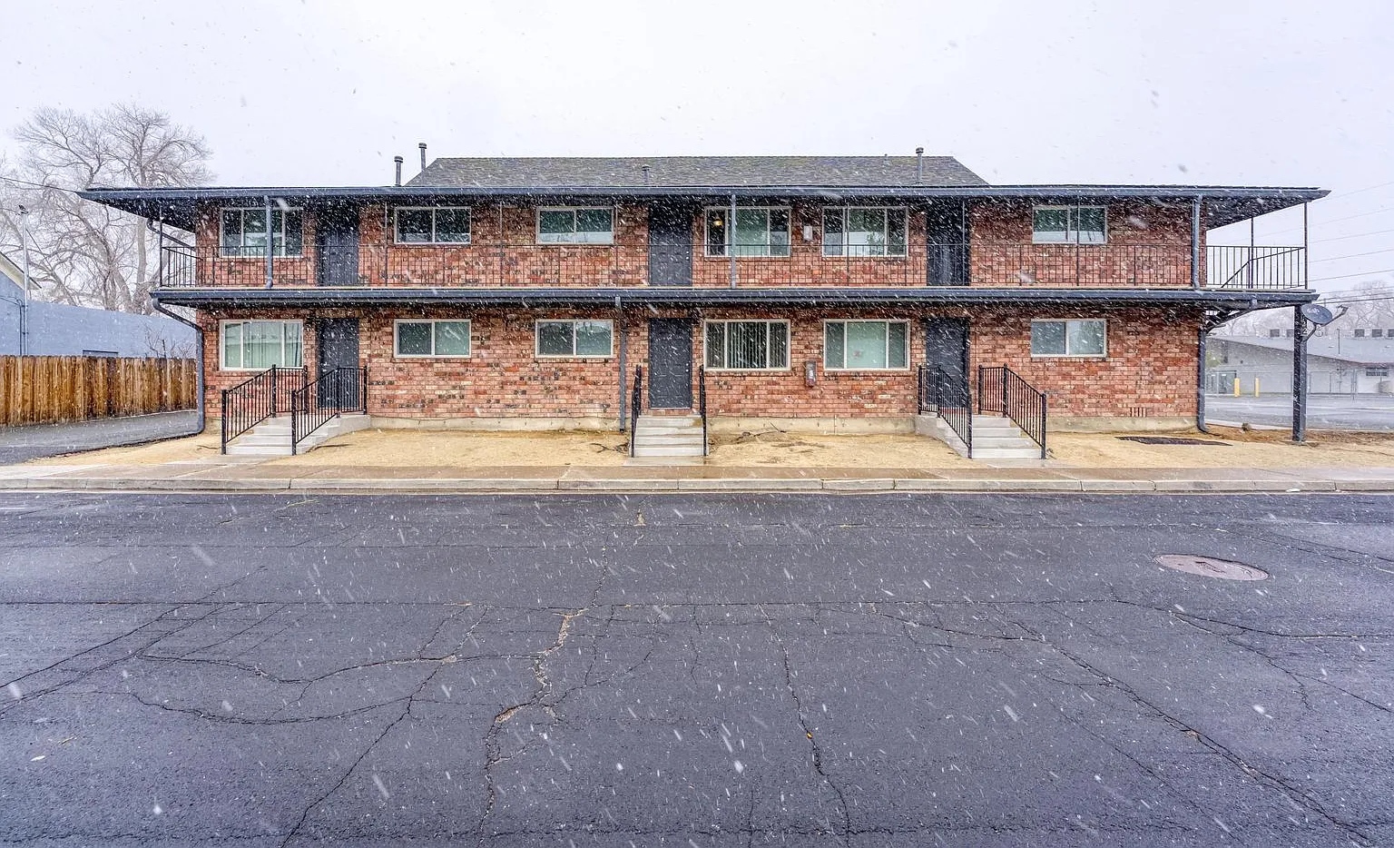 122 Corbett Street — Photo 1