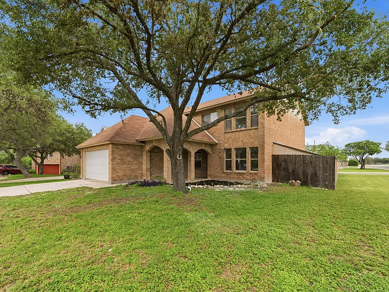 9202 Amber Rdg — Photo 25