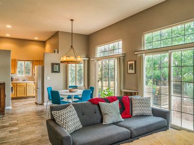 4194 Big Sky Rd, Santa Fe, NM, 87507