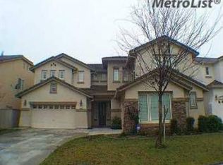 9625 Amber Waves Way, Elk Grove, CA 95624