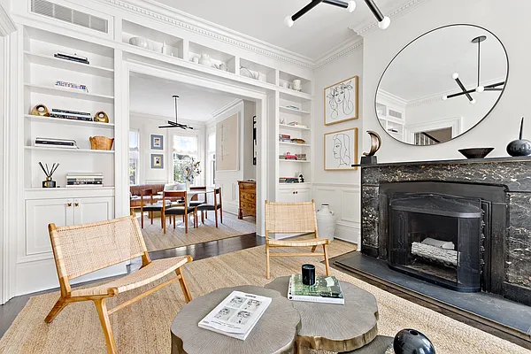 Sold by Compass | media 5