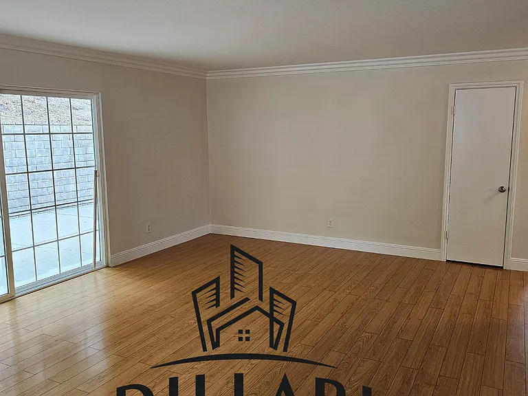 27350 Denoya Dr — Photo 6