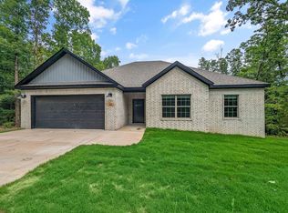 33 Wigtown Ln, Bella Vista, AR 72715