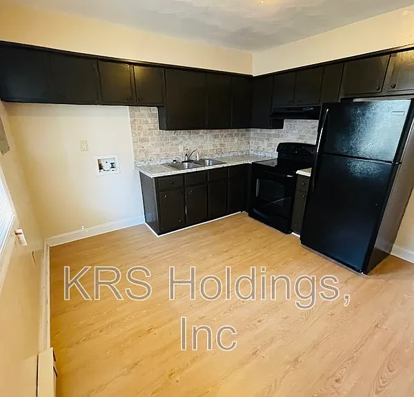 1406 W 27th St #B — Photo 3