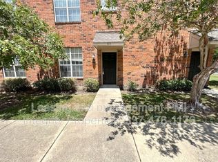 710 E Boyd Dr APT 707, Baton Rouge, LA 70808