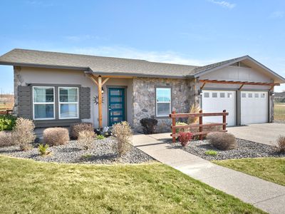 9003 Vialago Pkwy, Zillah, WA, 98953