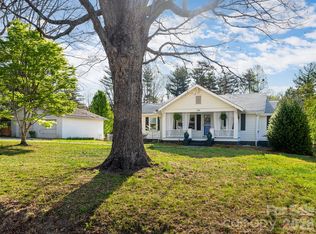 516 Onteora Blvd, Asheville, NC 28803
