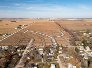 7 Pleasant Hl #1, Swisher, IA 52338