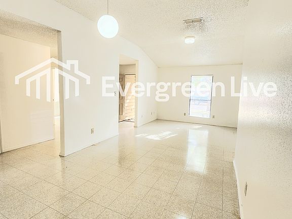 4th image of 2302 Sandia Ct