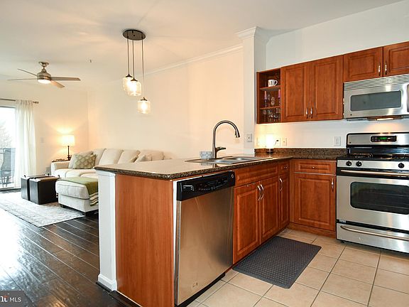 4th image of 12937 Centre Park Cir APT 301