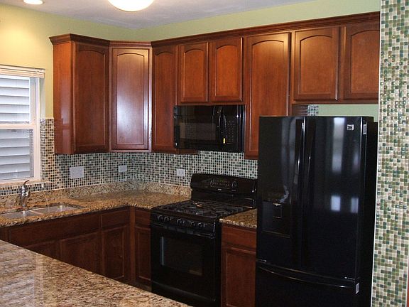 3rd image of 5339 W Galewood Ave #A