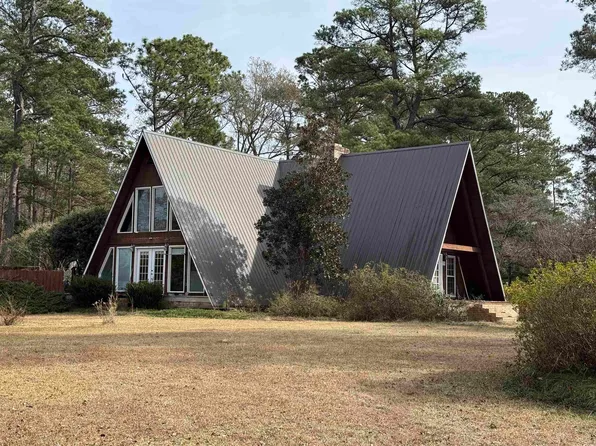 35 Ramblewood Dr., Andrews, SC 29510