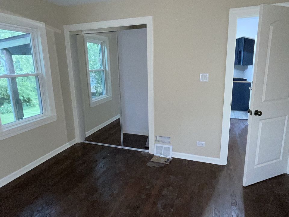 Unit 1 - Bedroom 1