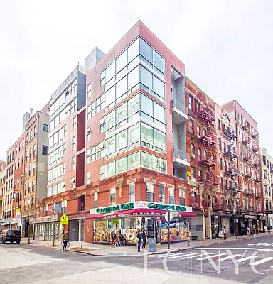 Rented by Keller Williams NYC | media 20