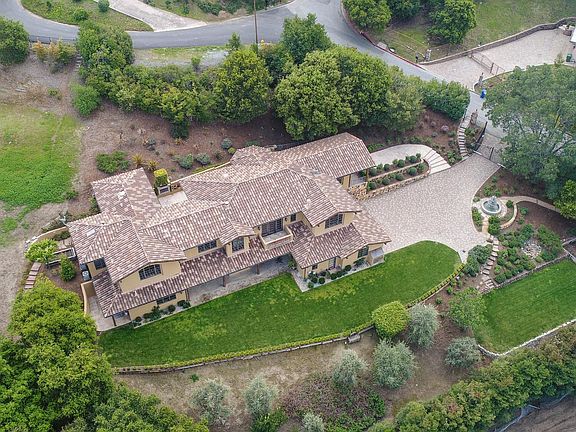 4th image of 107 Drysdale Dr