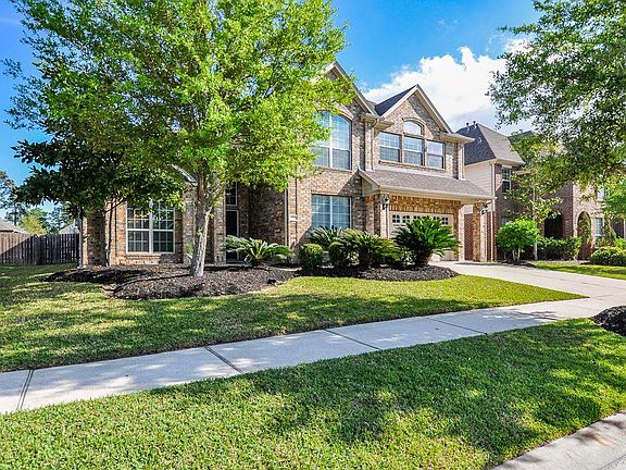 2nd image of 13715 Lake Livingston Dr