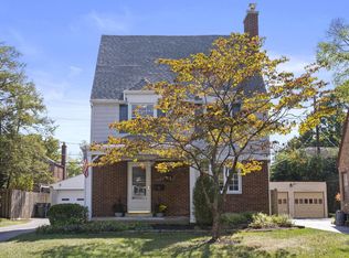 53 W Dunedin Rd, Columbus, OH 43214