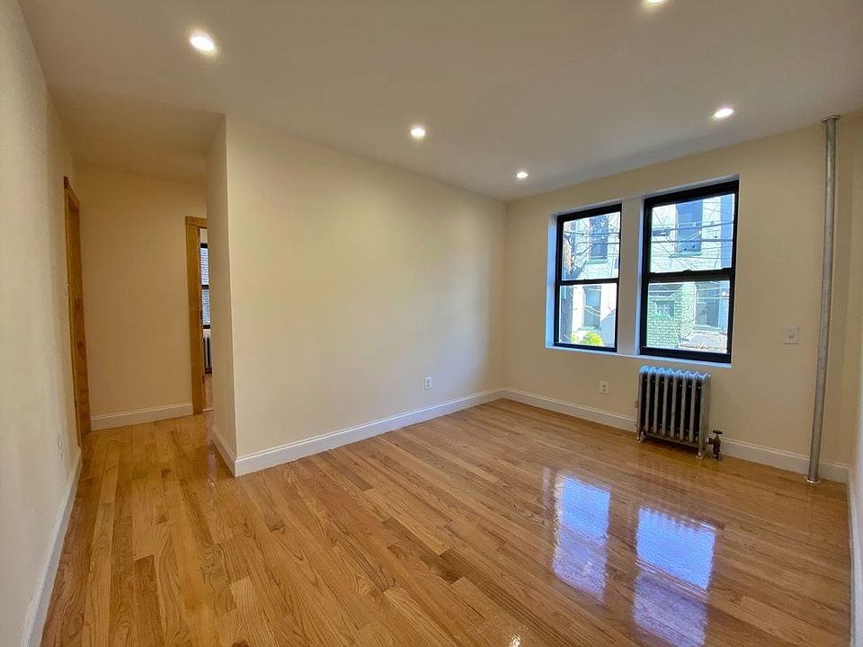 1st image of 47-27 39th St #5B