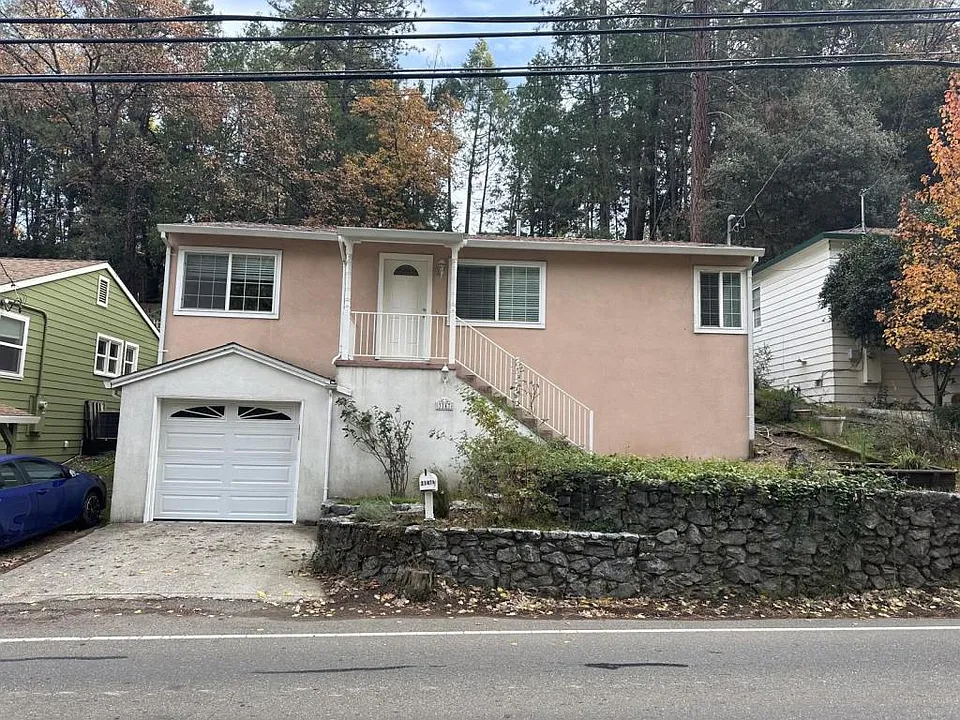 3147 Cedar Ravine Rd