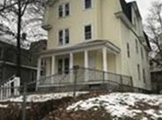 235 Elm St, Holyoke, MA 01040