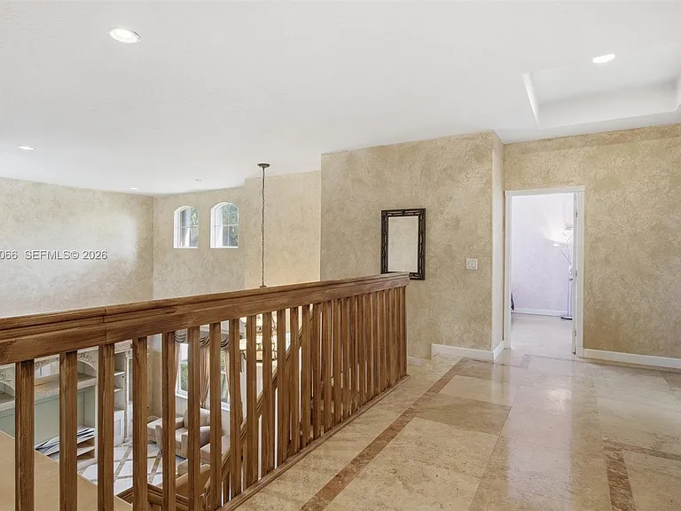16781 SW 38th St — Photo 26