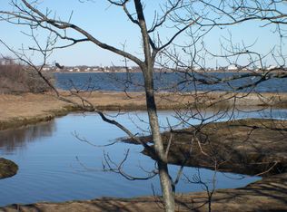 121 Old Pool Rd, Biddeford, ME 04005