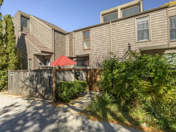 9222 N 70th STREET #3, Milwaukee, WI 53223