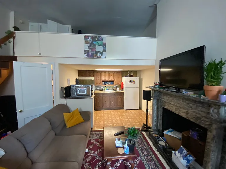 1104 Spruce St #6E — Photo 4