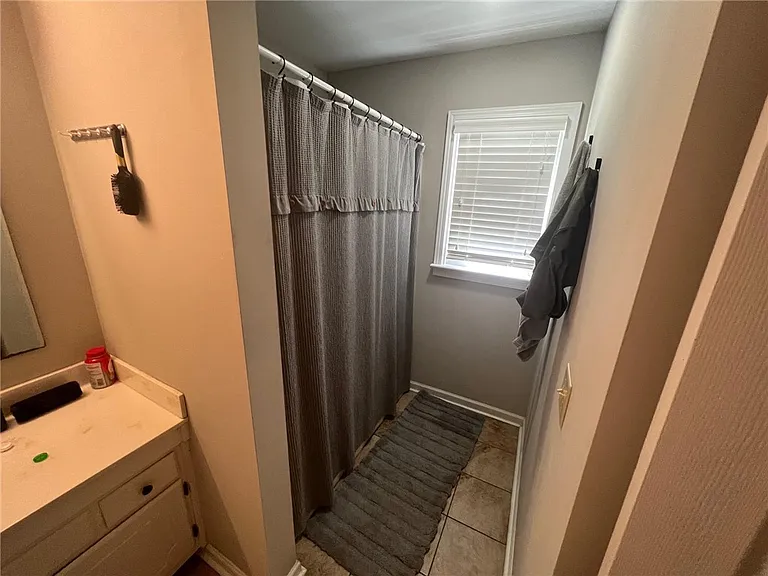 520 Ravenel Cir — Photo 5