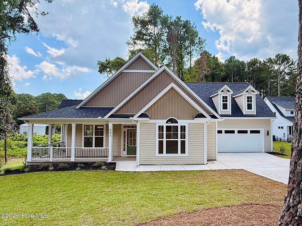 1st image of 695 Sunset Drive