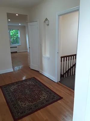 Rented by BUZZ REALTY | media 25