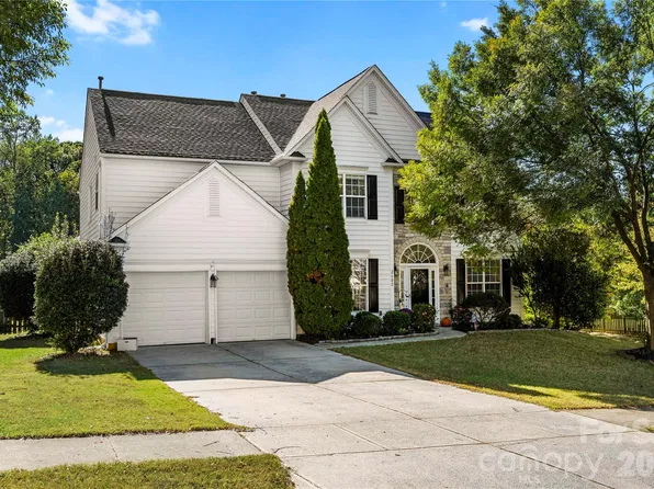2602 Mullis Ln, Matthews, NC 28105