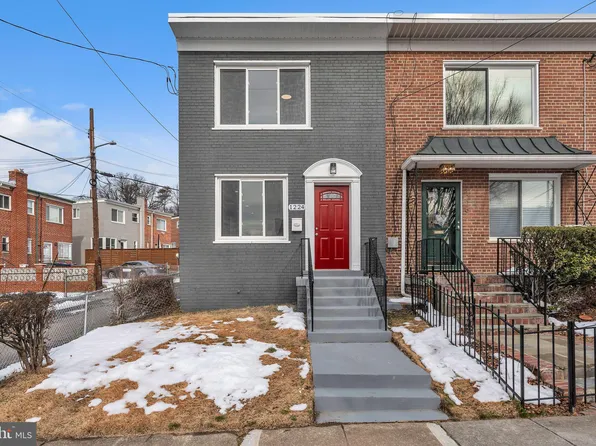1224 Farragut Pl NE, Washington, DC 20017