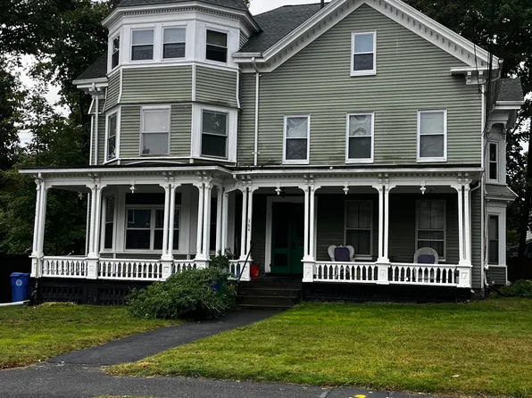 384 Newtonville Ave #4, Newtonville, MA 02460