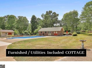 135 Cannongate Cir, Sharpsburg, GA 30277