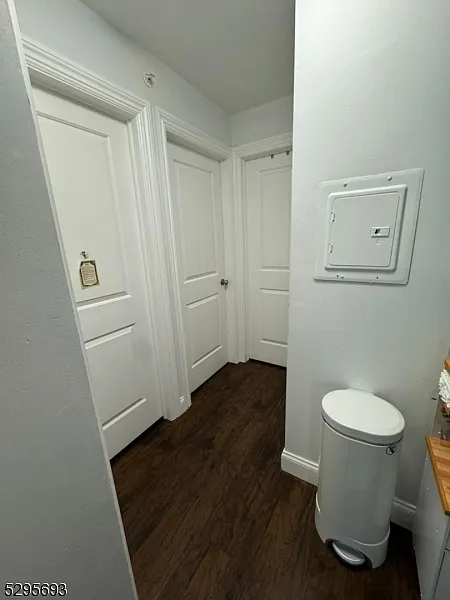 3 bed, 1.0 bath, $2,900 — Photo 2