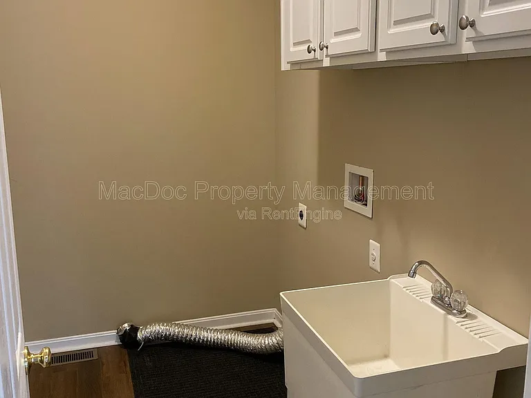 121 Riggs Rd — Photo 19