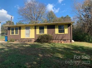 6102 Charlie Walker Rd, Kannapolis, NC 28081