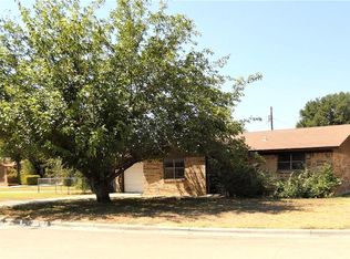 133 Bowie Cir, Brownwood, TX 76801