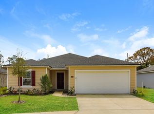 9146 Open Field Rd, Jacksonville, FL 32222