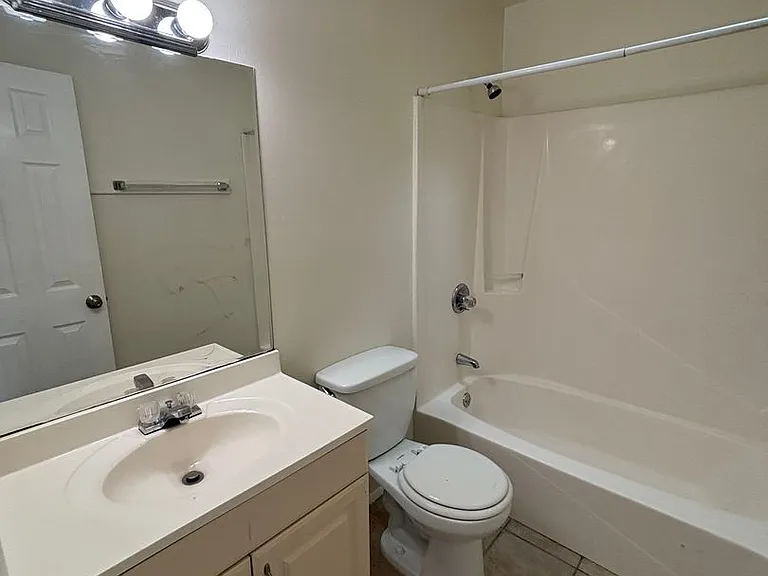 285 Sukoshi Dr #C — Photo 8