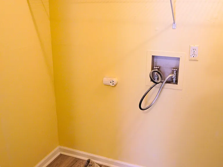 7190 Conant Ave #4 — Photo 6
