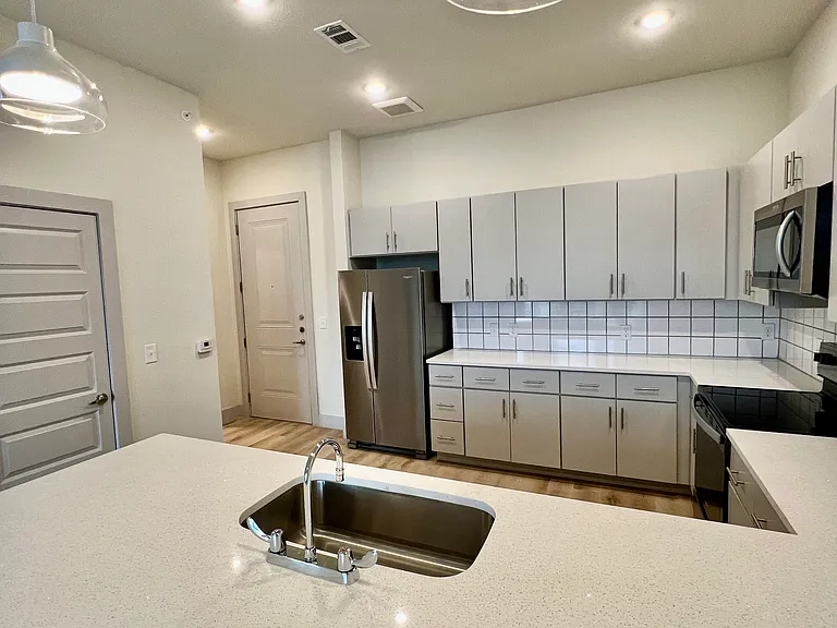 4748 E Parmer Ln #1106 — Photo 5
