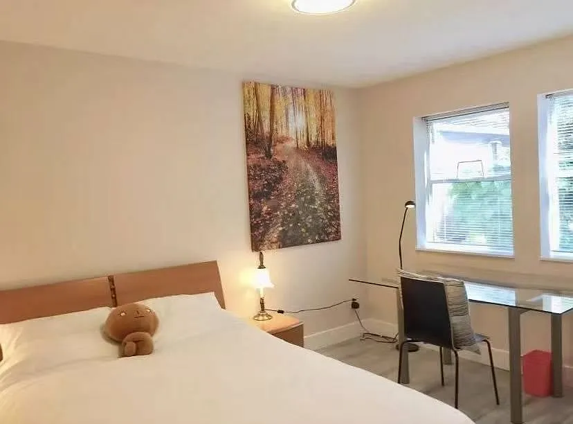 1 bed, 500 sqft, $1,750 — Photo 4
